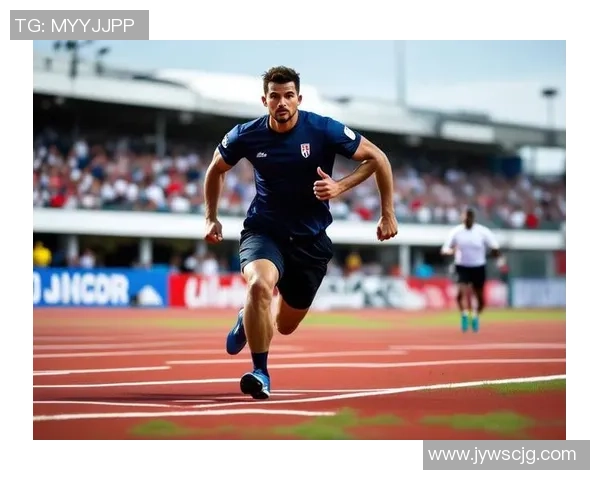 盘点身高180以上的知名足球球星如何凭借身体优势在绿茵场上称霸